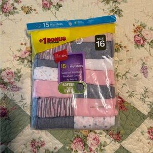 Hanes Girls' Tagless Hipsters 15-Pack - Pink, Gray, White Size 16